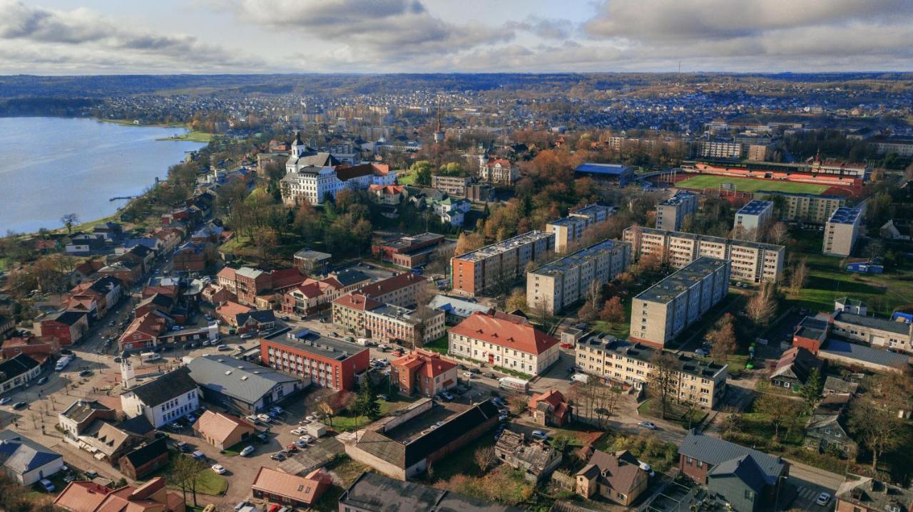 Telsiu Hotel Telšiai エクステリア 写真