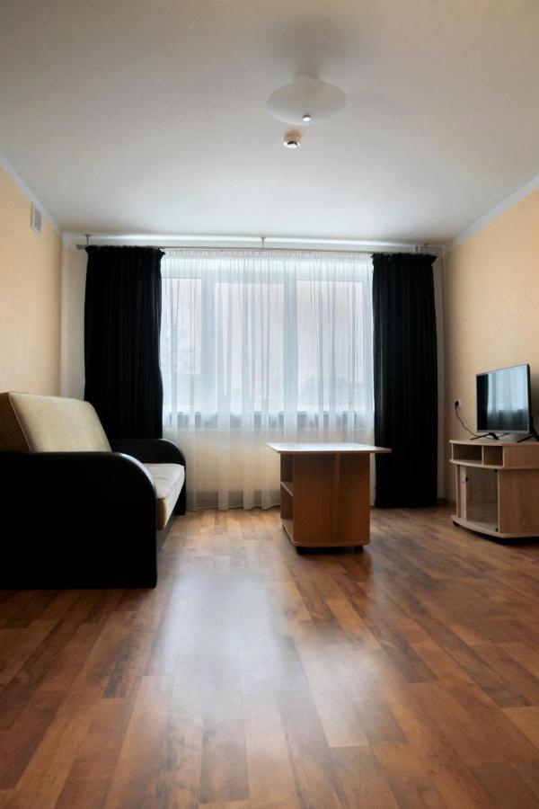 Telsiu Hotel Telšiai エクステリア 写真